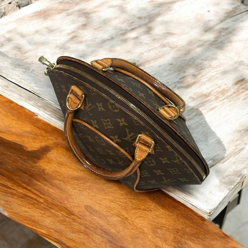 1998’ Vintage Louis Vuitton Ellipse MM